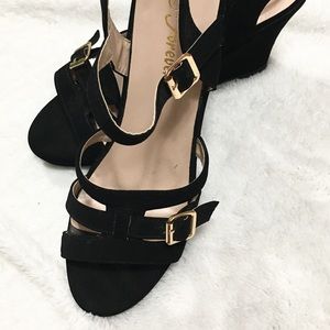 New cute wedges